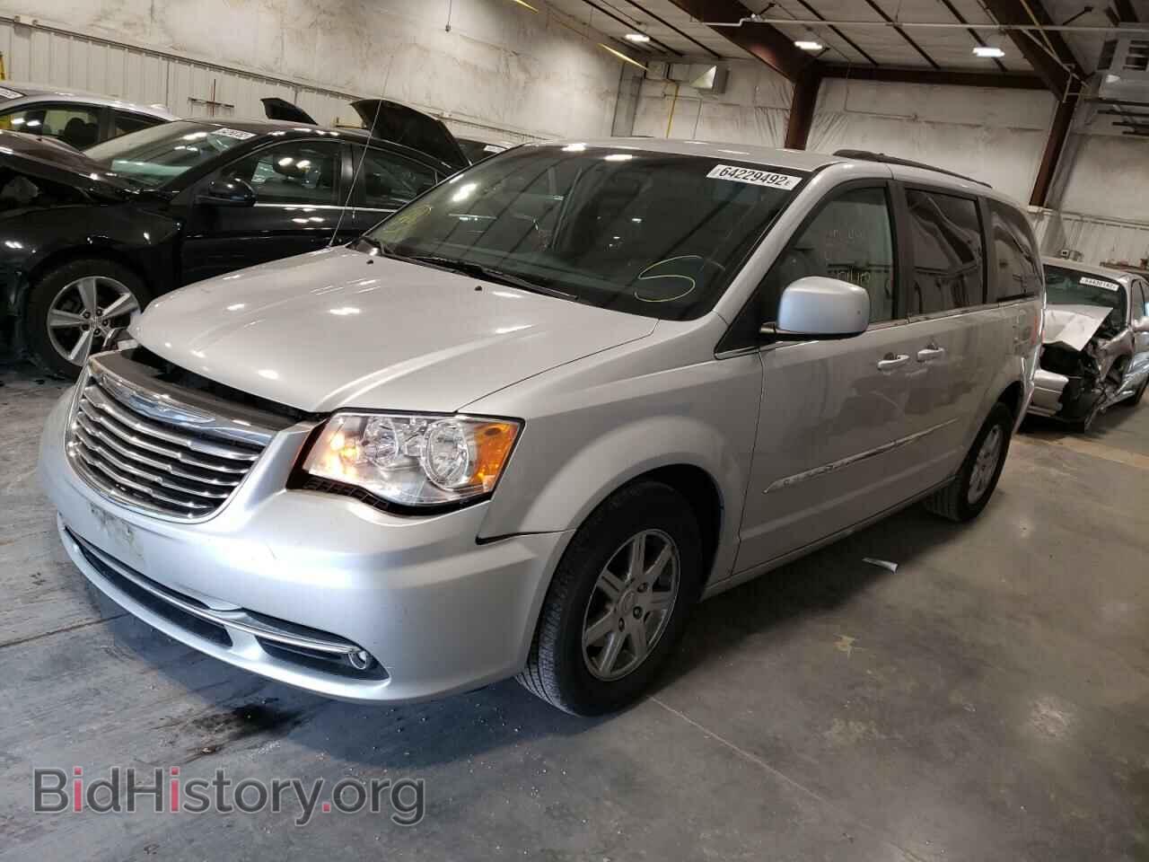 2011 CHRYSLER MINIVAN - VIN: 2A4RR5DG3BR616926 - Photo 2