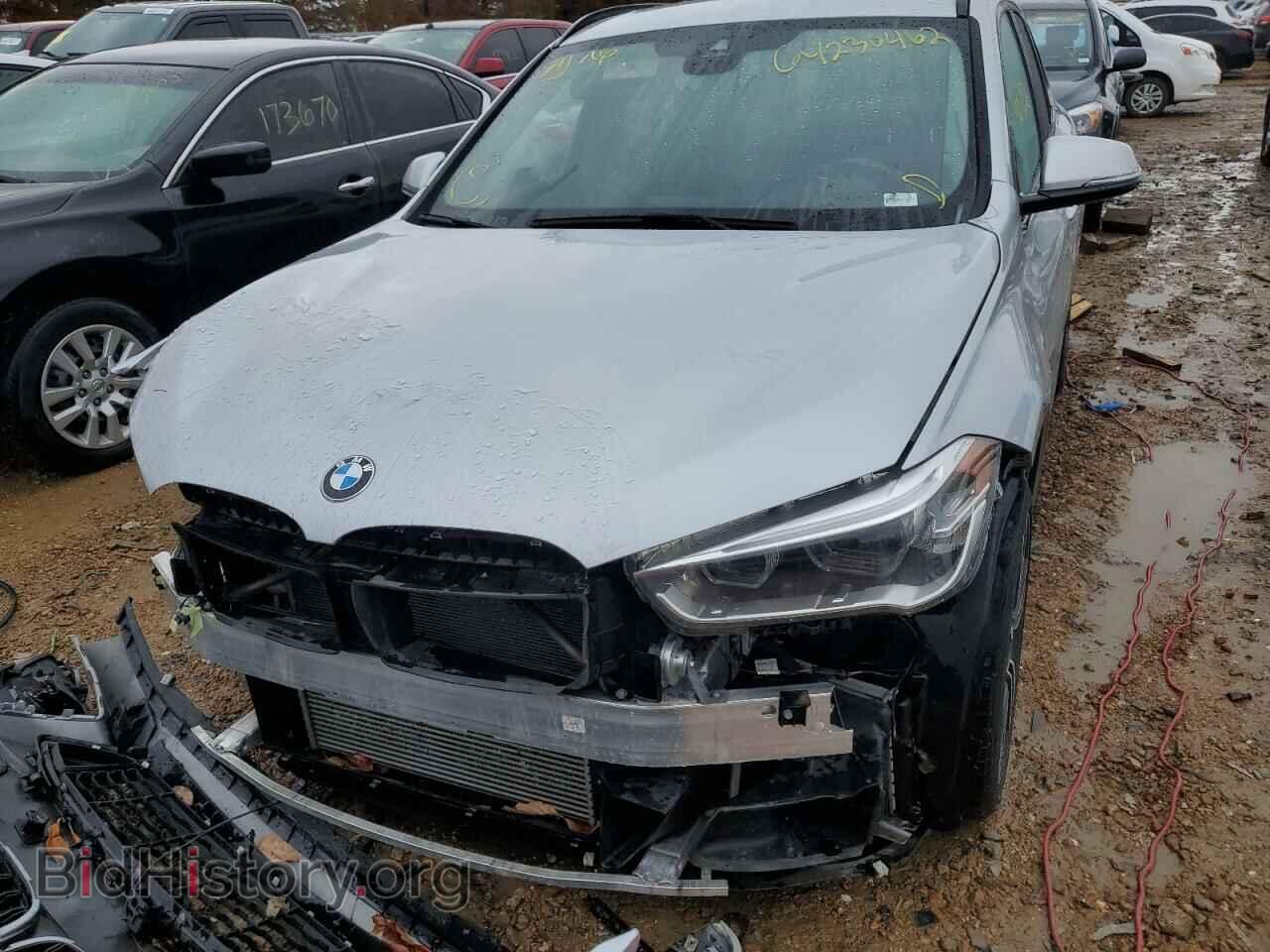 2017 BMW X1 - VIN: WBXHT3C34H5F71531 - Фото 2