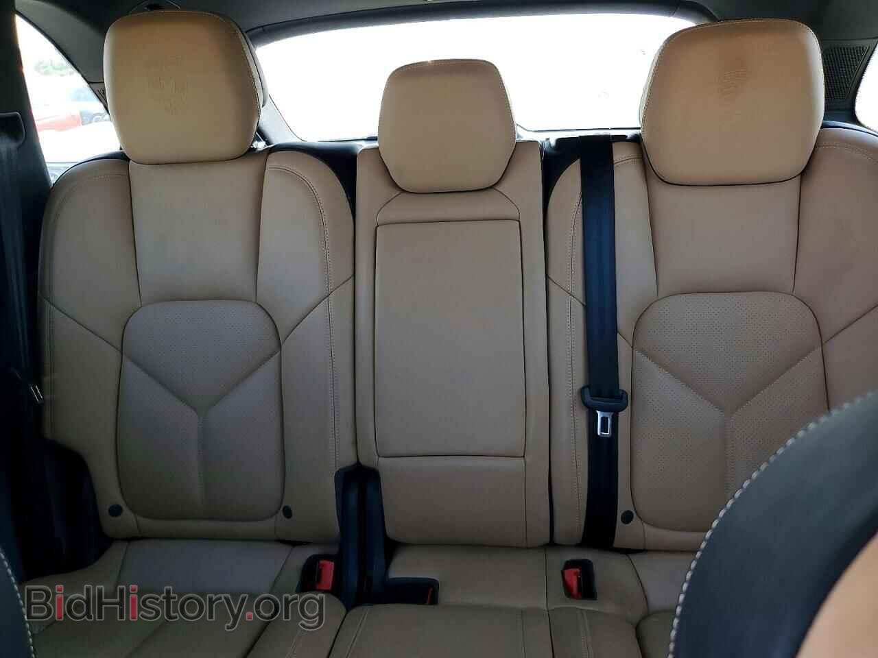 2016 PORSCHE CAYENNE - VIN: WP1AE2A27GLA62942 - Photo 10