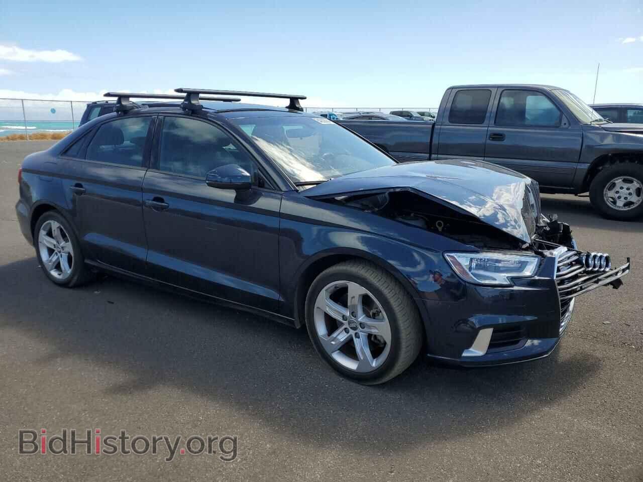 2017 AUDI A3 - VIN: WAUAUGFF2H1038331 - Фото 4
