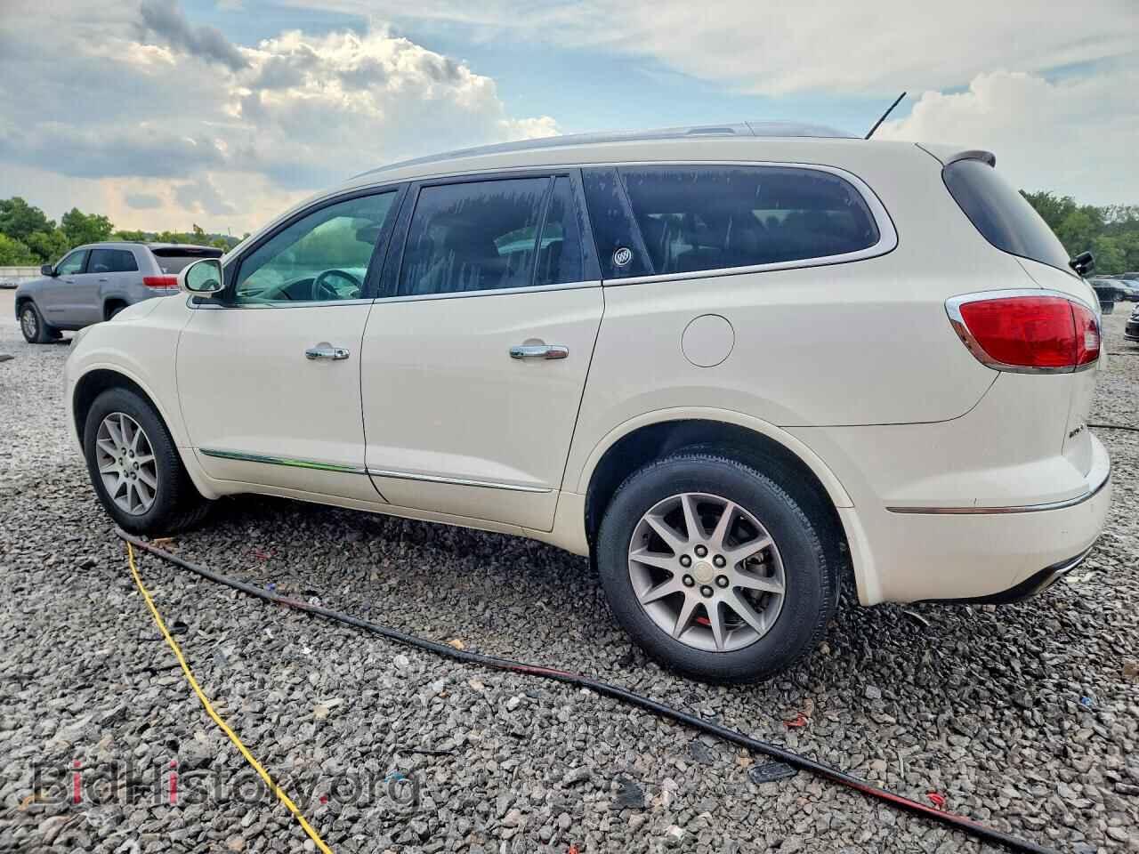 2014 BUICK ENCLAVE - VIN: 5GAKRBKD4EJ211540 - Photo 2