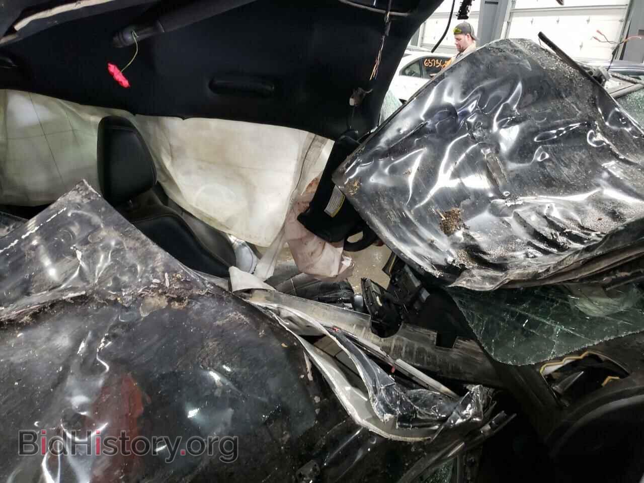 2014 CHRYSLER 300 - VIN: 2C3CCAGG9EH383327 - Фото 5
