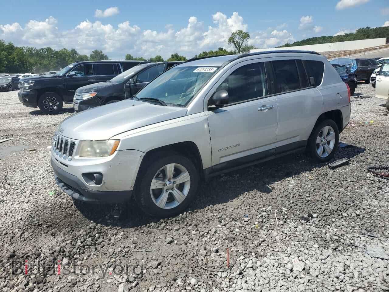 Photo 1J4NT1FA9BD236624 - JEEP COMPASS 2011