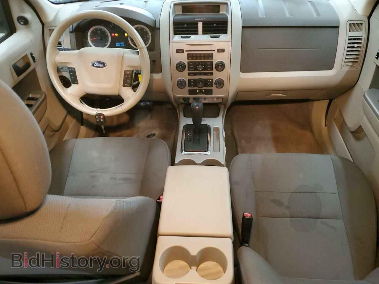 2010 FORD ESCAPE - VIN: 1FMCU9DG0AKA63842 - Фото 8