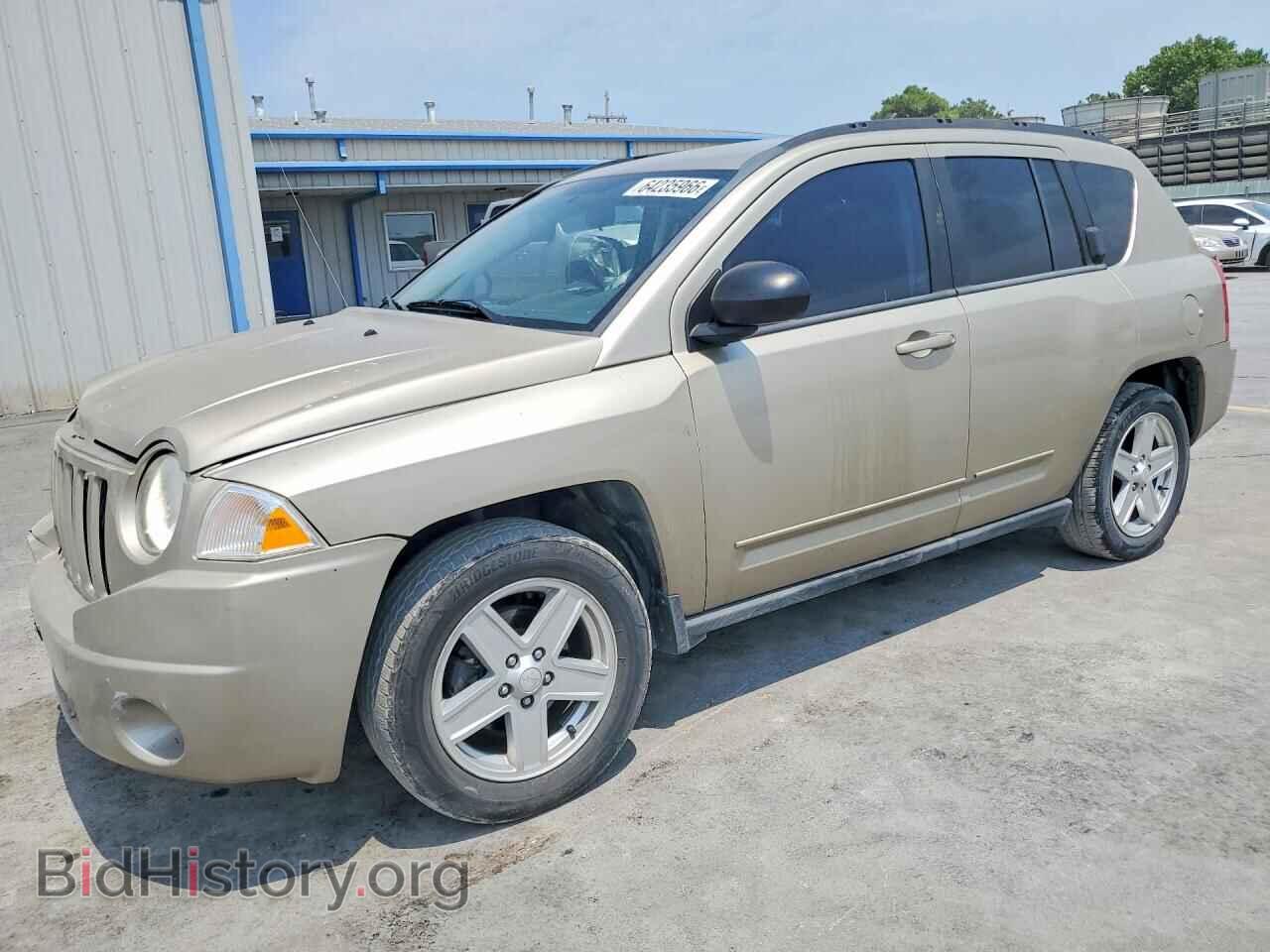 Фотография 1J4NT4FB5AD502794 - JEEP COMPASS 2010