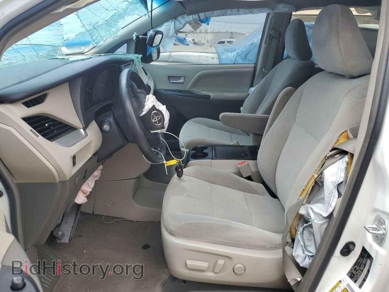 2017 TOYOTA All Models - VIN: 5TDJZ3DC5HS167561 - Фото 7