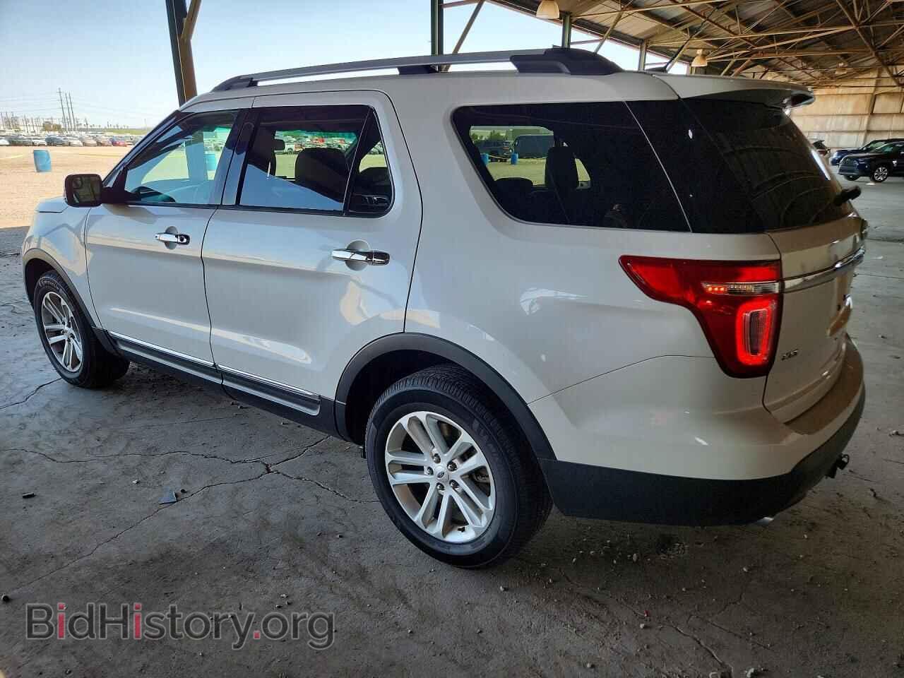 2015 FORD EXPLORER - VIN: 1FM5K7D85FGB12183 - Photo 2