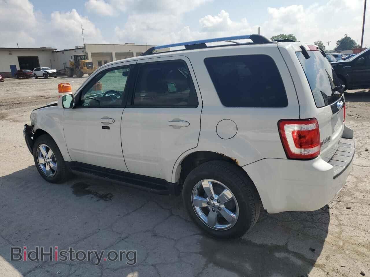 2011 FORD ESCAPE - VIN: 1FMCU0EG4BKB02346 - Фото 2