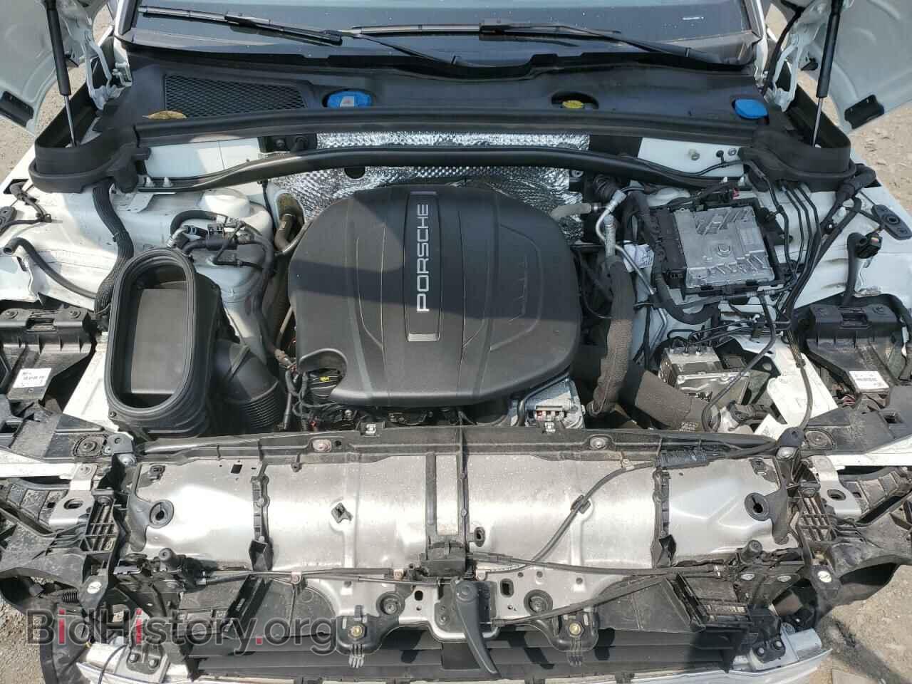 2020 PORSCHE MACAN - VIN: WP1AA2A51LLB05669 - Photo 11
