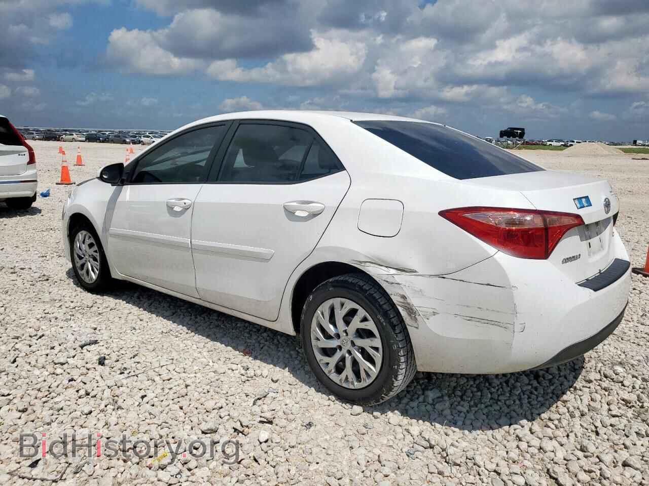 2017 TOYOTA COROLLA - VIN: 5YFBURHE5HP621107 - Фото 2