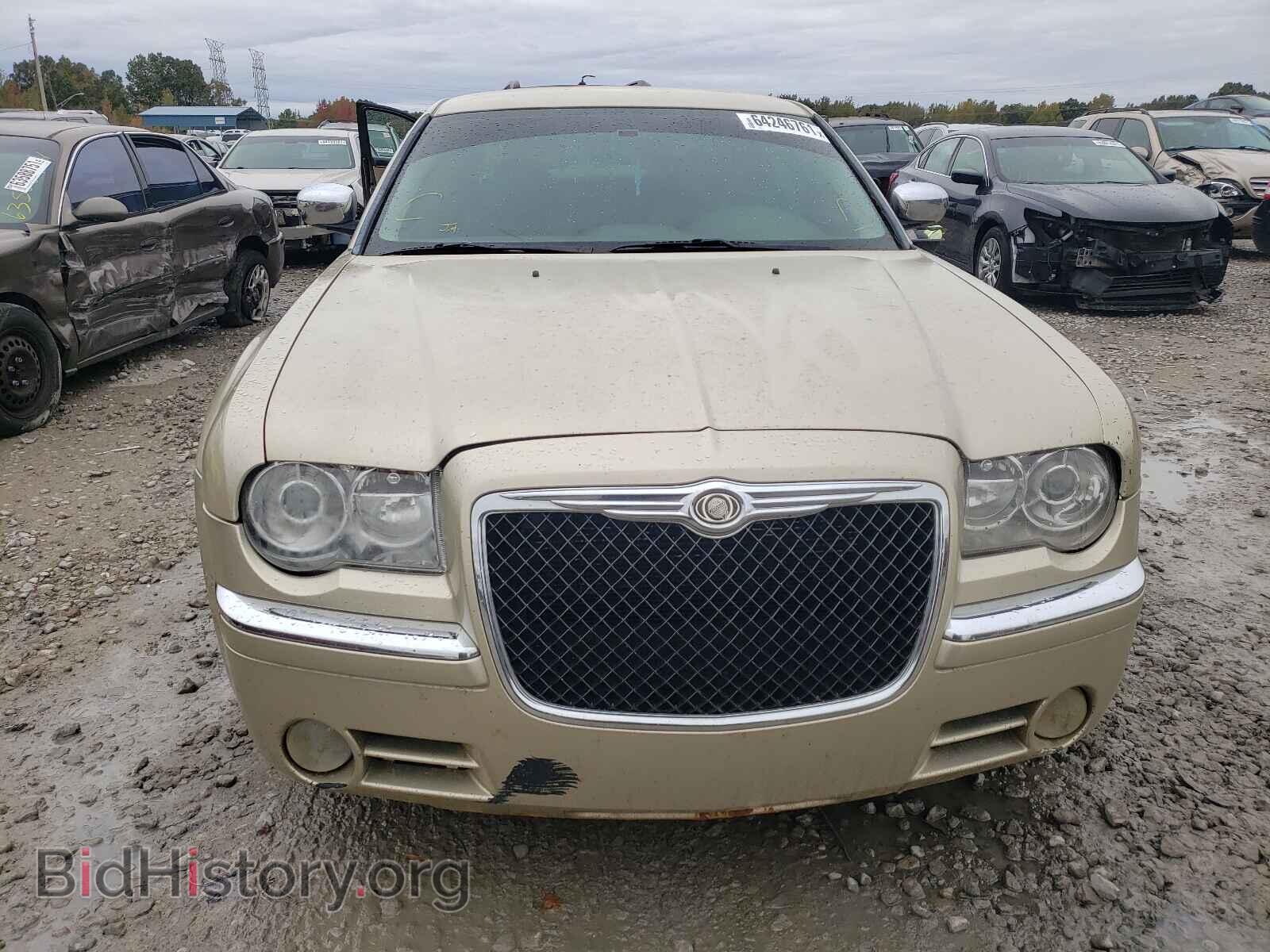 2010 CHRYSLER 300 - VIN: 2C3CA6CT0AH211168 - Фото 9