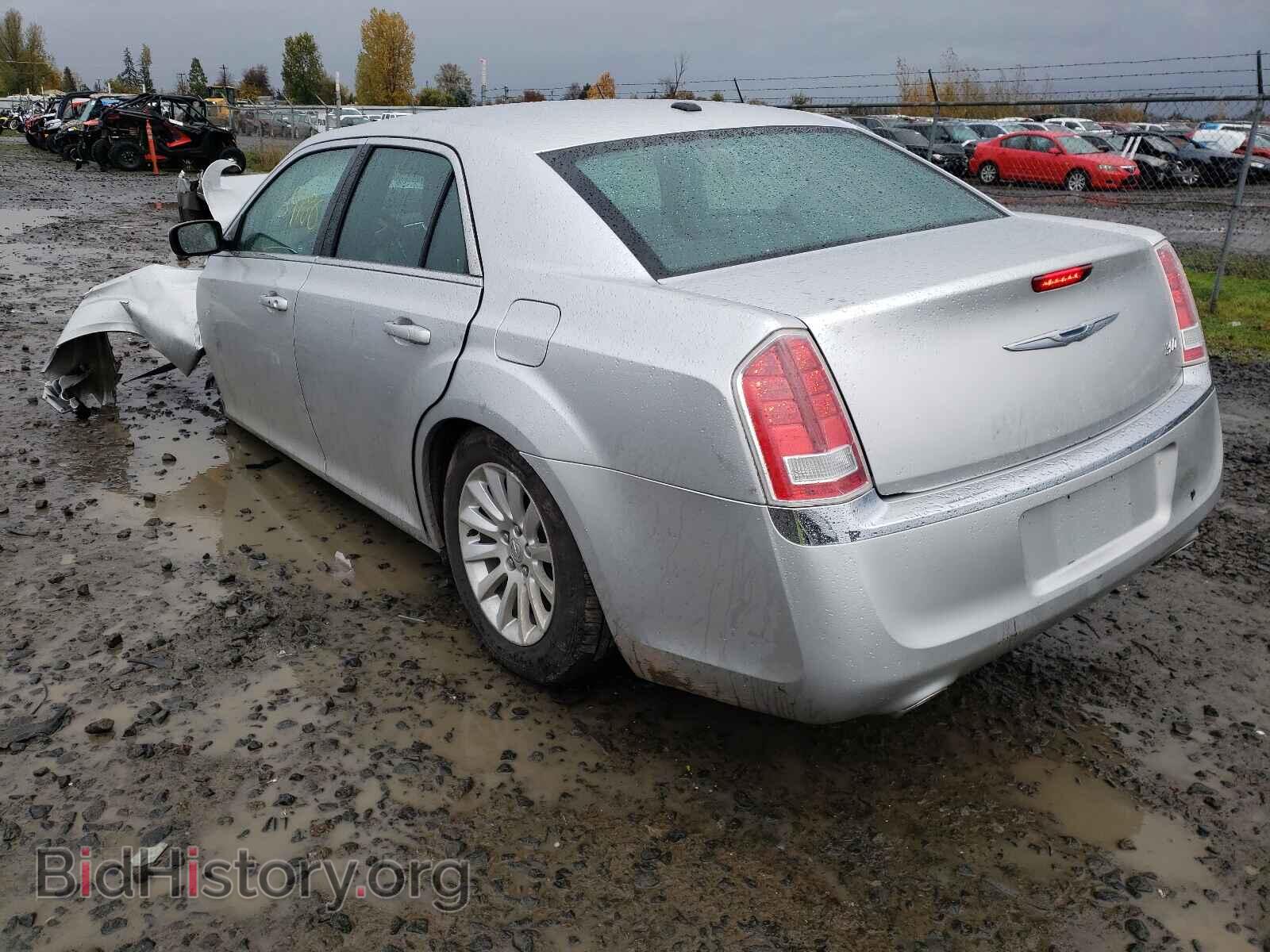 2012 CHRYSLER 300 - VIN: 2C3CCAAG7CH311483 - Фото 3