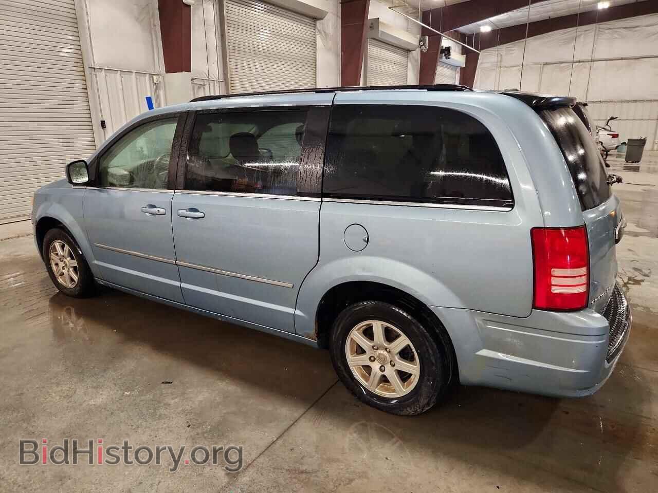 2010 CHRYSLER MINIVAN - VIN: 2A4RR5D10AR253060 - Фото 2