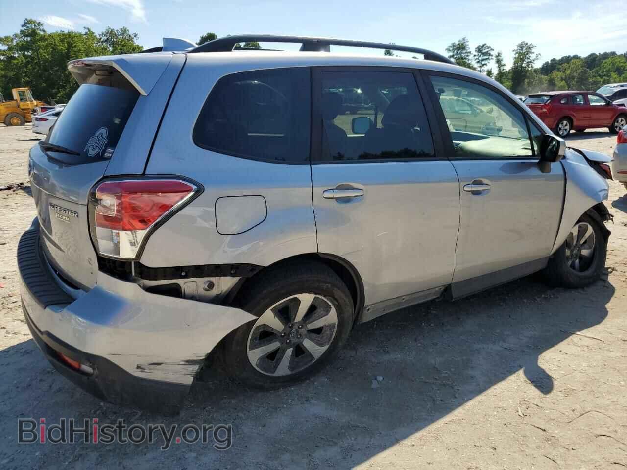 2017 SUBARU FORESTER - VIN: JF2SJAEC8HH510884 - Фото 3