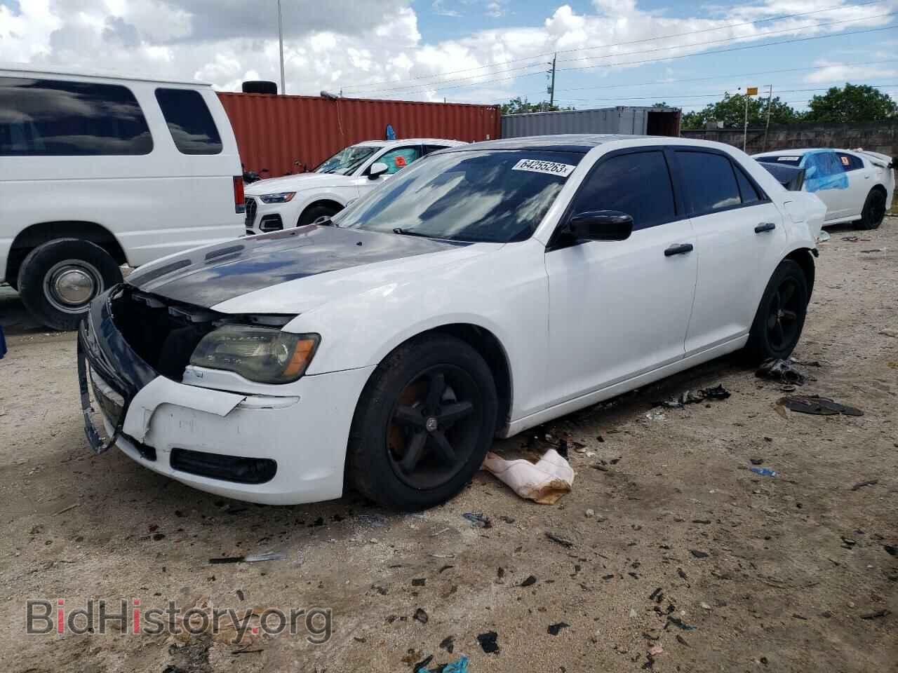 Фотография 2C3CCABG2CH188903 - CHRYSLER 300 2012