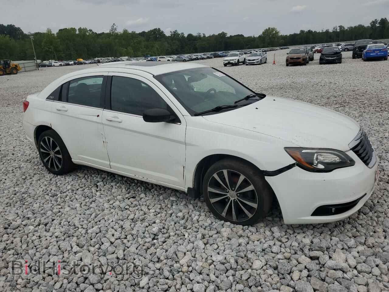 2012 CHRYSLER 200 - VIN: 1C3CCBHG8CN276830 - Фото 4