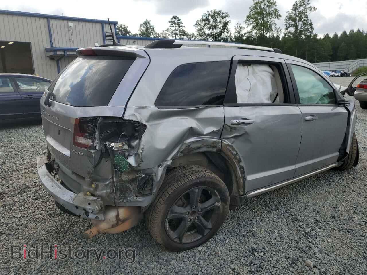 2020 DODGE JOURNEY - VIN: 3C4PDCGB4LT220230 - Фото 3