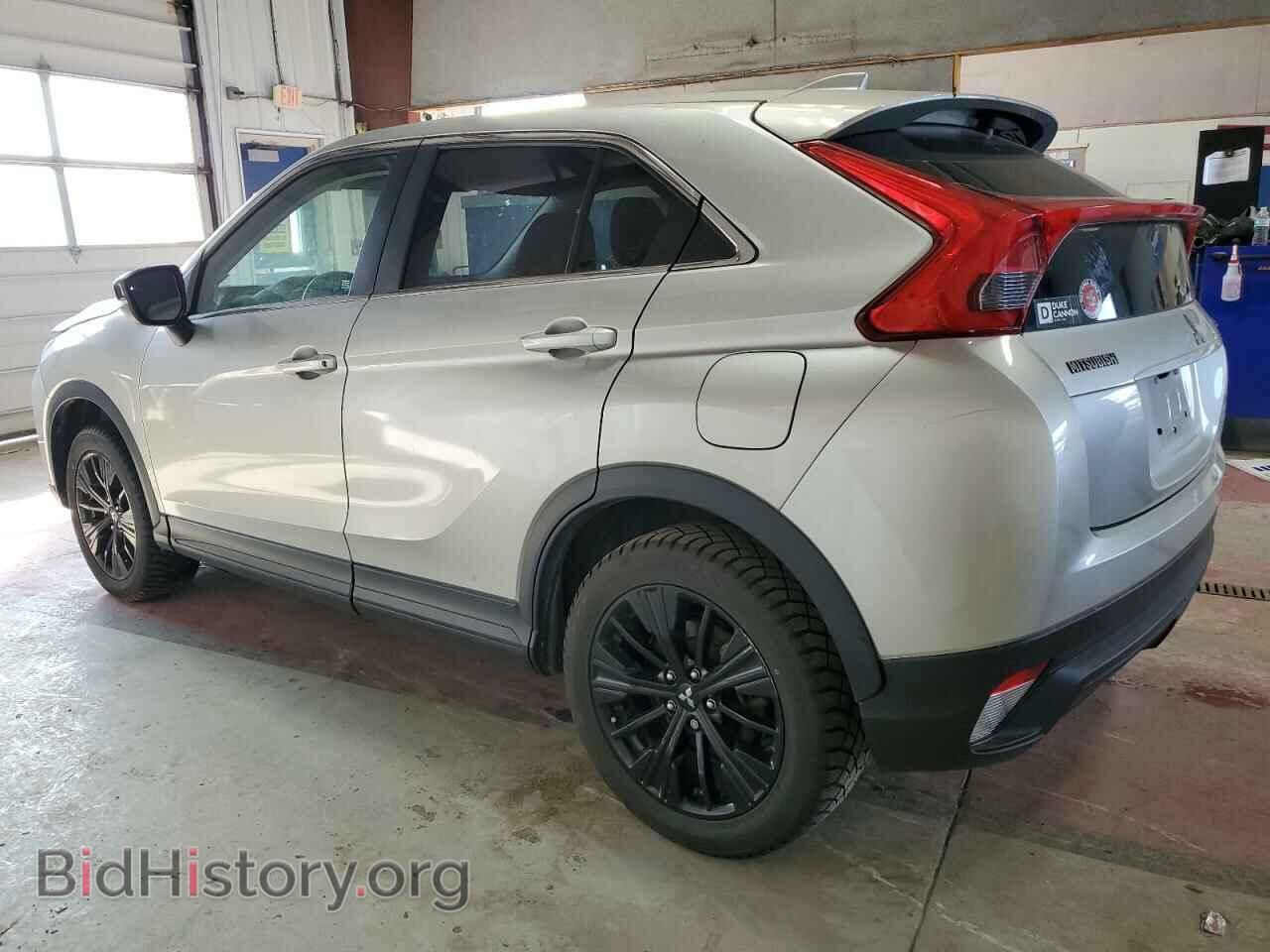 2018 MITSUBISHI ECLIPSE - VIN: JA4AT4AA2JZ061903 - Photo 2