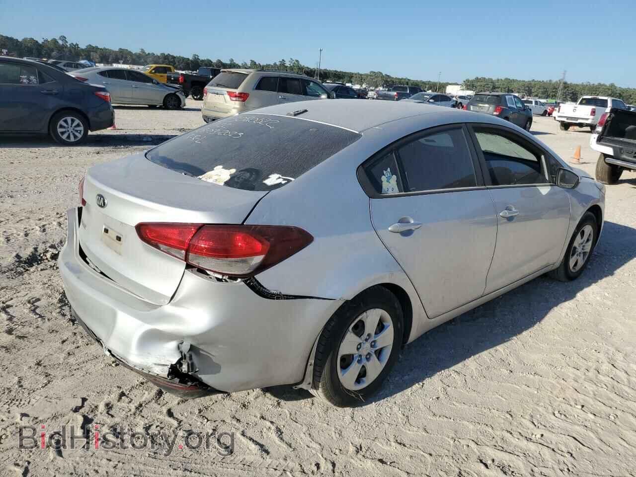 2017 KIA FORTE - VIN: 3KPFK4A77HE011507 - Фото 3