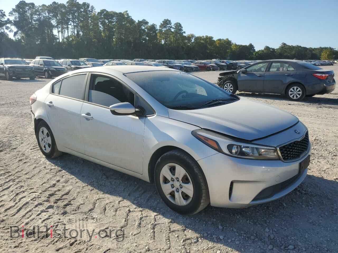 2017 KIA FORTE - VIN: 3KPFK4A77HE011507 - Фото 4
