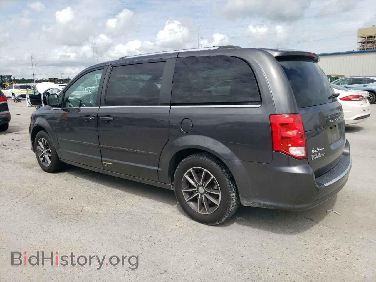 2017 DODGE CARAVAN - VIN: 2C4RDGCG9HR624622 - Photo 2