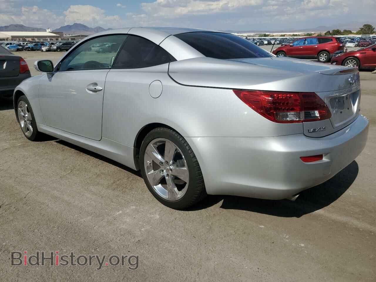 2010 LEXUS IS - VIN: JTHFF2C24A2509627 - Photo 2