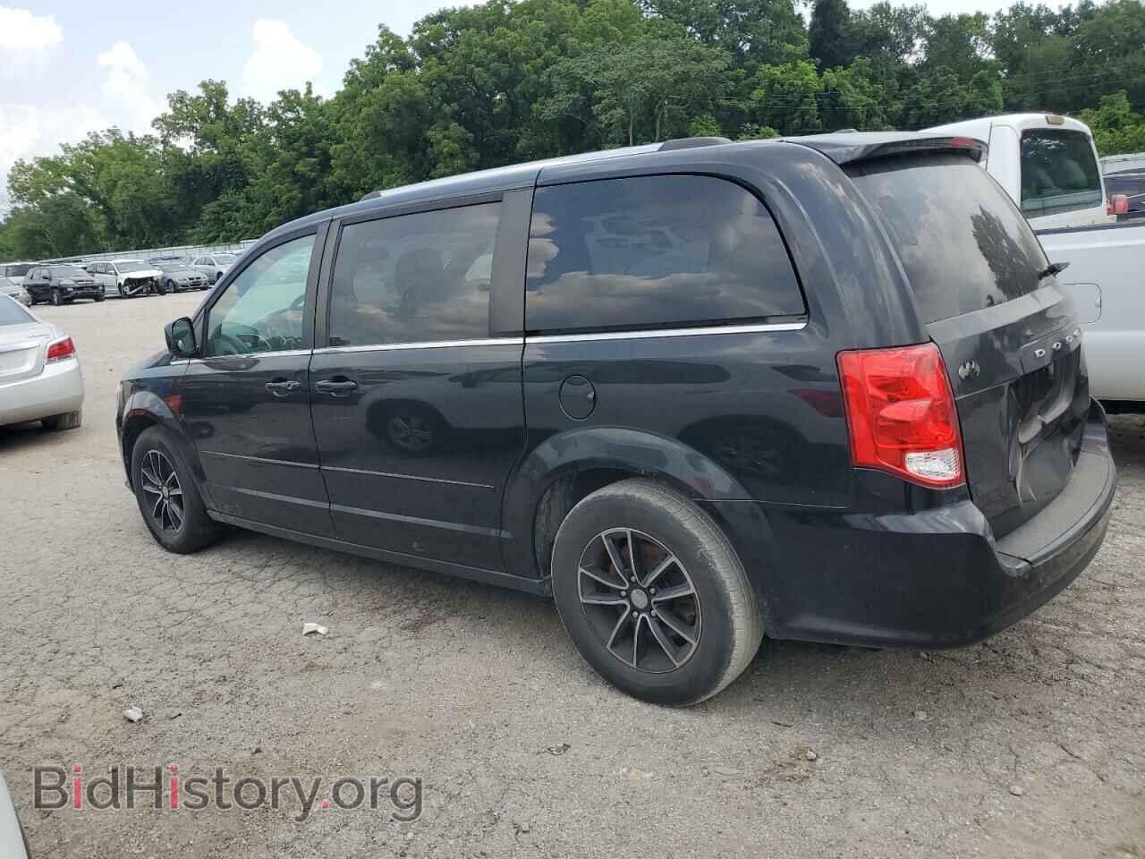 2017 DODGE CARAVAN - VIN: 2C4RDGCG2HR852946 - Photo 2