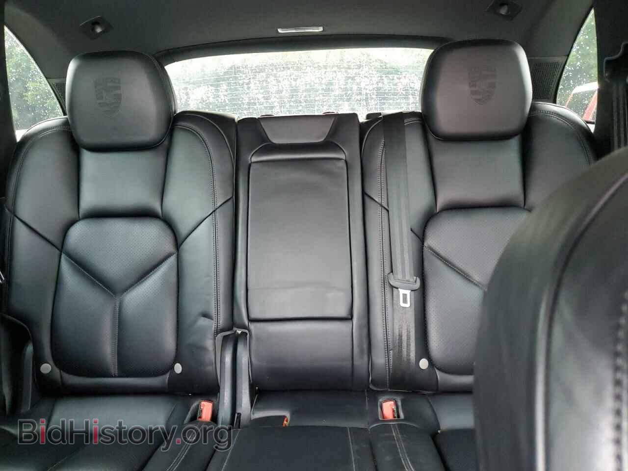 2017 PORSCHE CAYENNE - VIN: WP1AE2A21HLA74733 - Фото 10