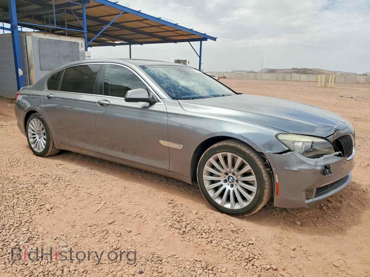 2012 BMW 7 SERIES - VIN: WBAKB8C56CC963235 - Photo 4