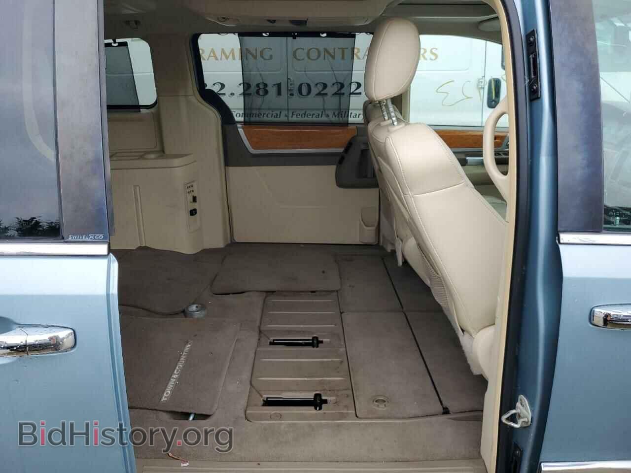 2008 CHRYSLER MINIVAN - VIN: 2A8HR64X18R662456 - Фото 6