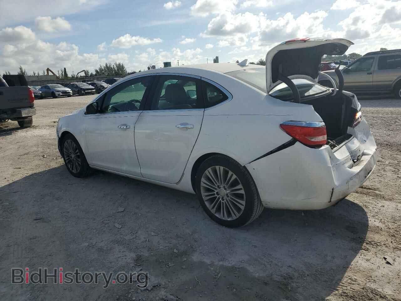2013 BUICK VERANO - VIN: 1G4PR5SK1D4219382 - Фото 2