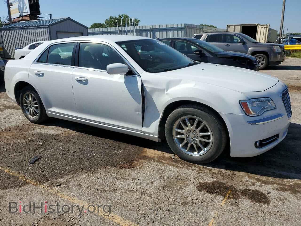 2013 CHRYSLER 300 - VIN: 2C3CCAAG5DH589378 - Фото 4