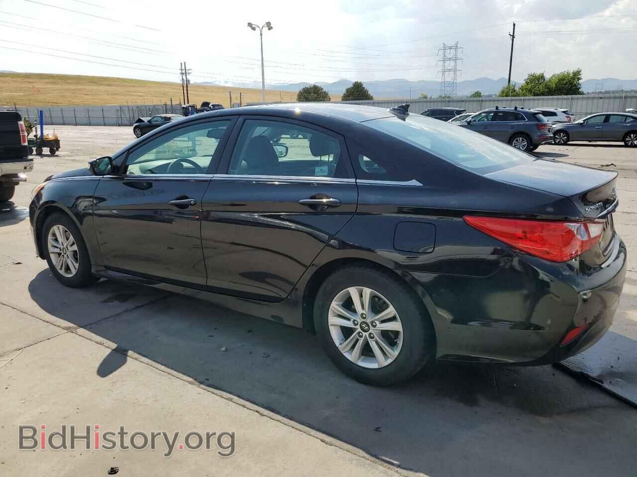 2014 HYUNDAI SONATA - VIN: 5NPEB4AC0EH863522 - Фото 2