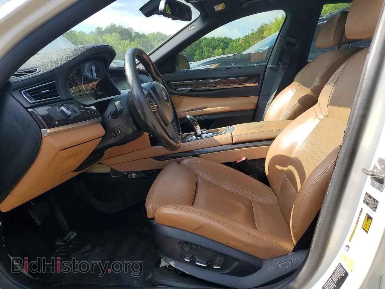 2011 BMW 7 SERIES - VIN: WBAKB8C55BC852108 - Photo 7