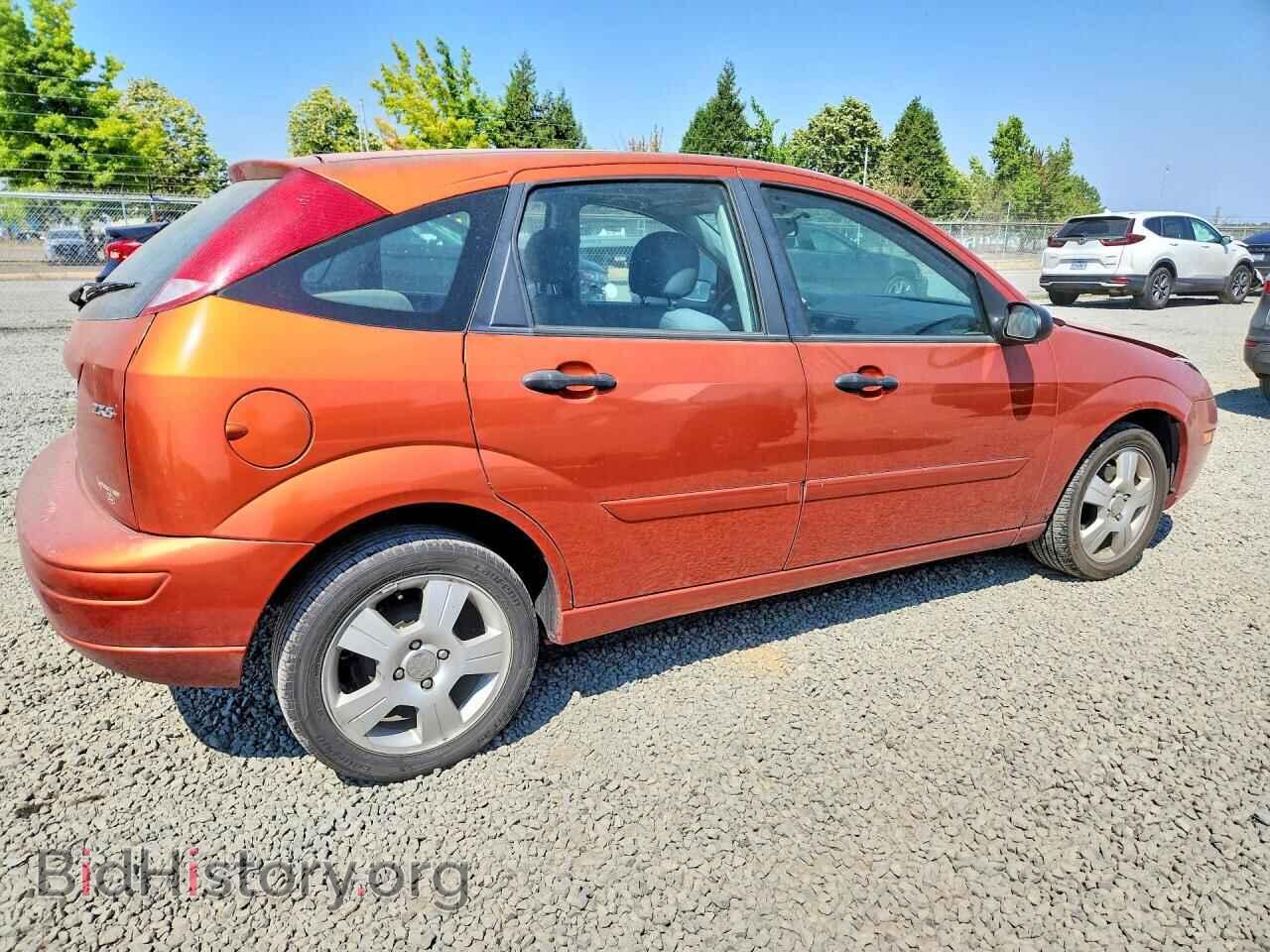 2005 FORD FOCUS - VIN: 3FAFP37N55R103002 - Фото 3