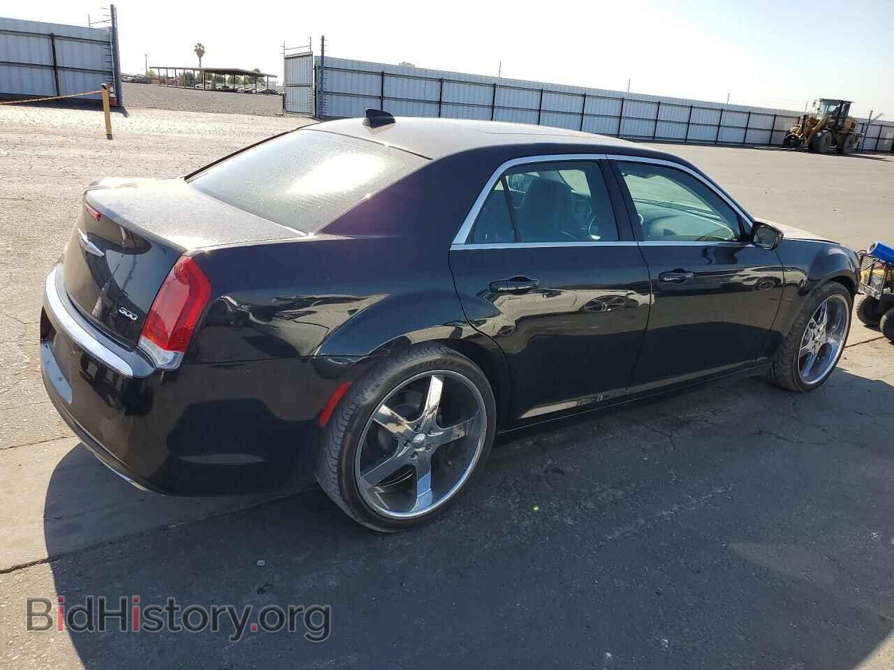 2016 CHRYSLER 300 - VIN: 2C3CCAAG2GH224323 - Photo 3