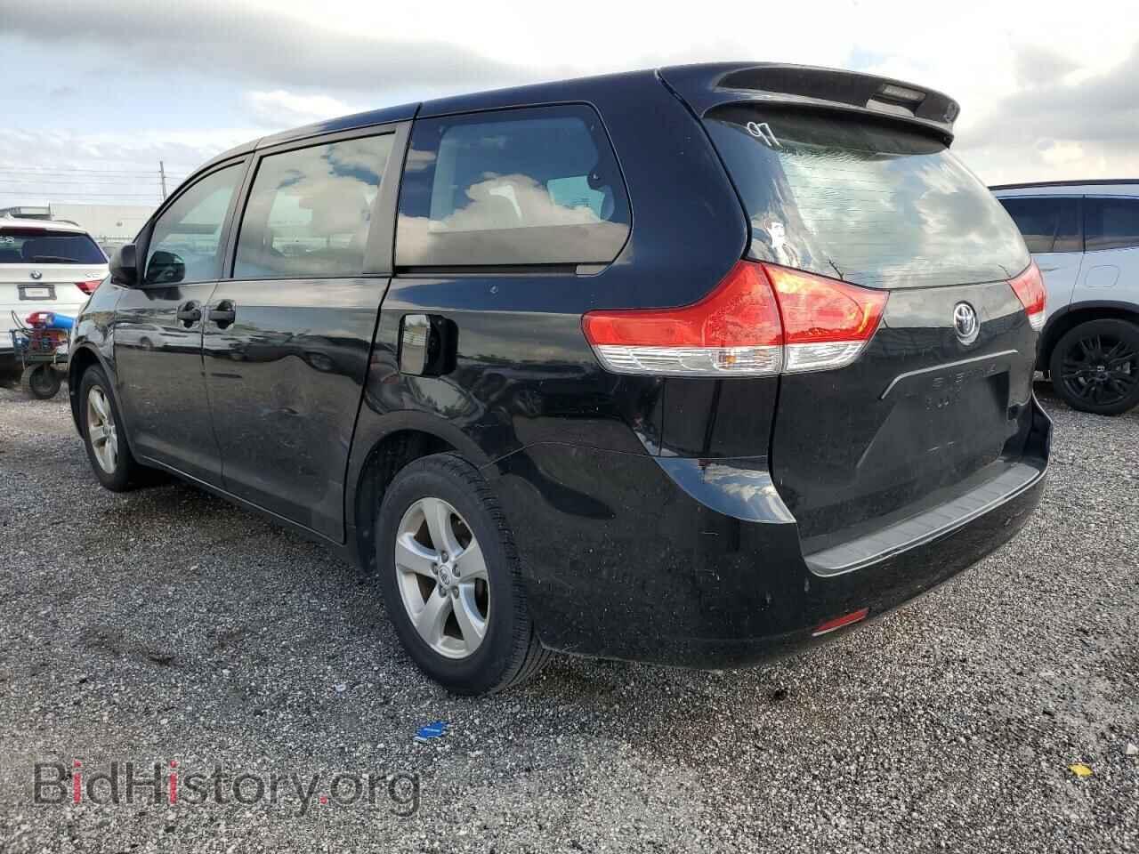 2012 TOYOTA SIENNA - VIN: 5TDKA3DC7CS010750 - Фото 3