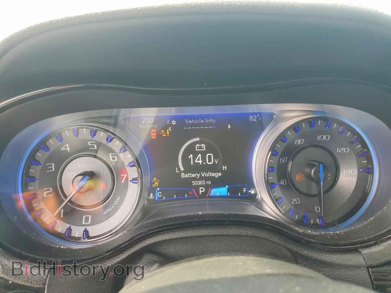 2017 CHRYSLER 300 - VIN: 2C3CCAGG0HH521941 - Photo 9