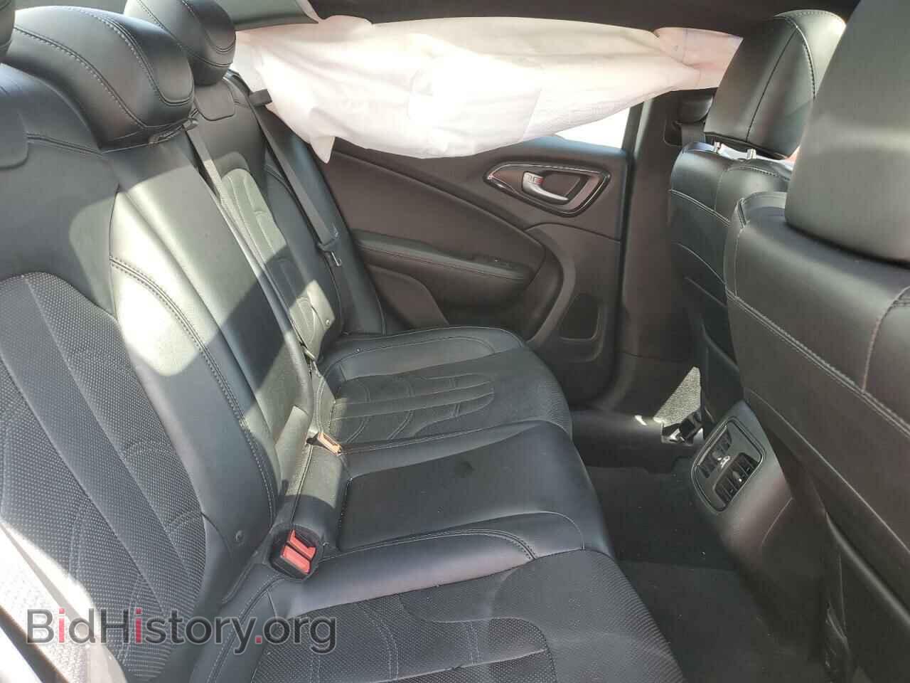 2015 CHRYSLER 200 - VIN: 1C3CCCBG8FN735728 - Фото 10