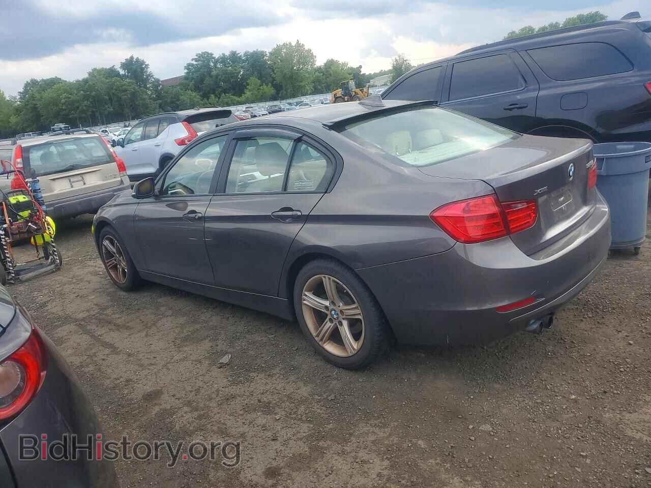 2013 BMW 3 SERIES - VIN: WBA3B5C55DF594192 - Фото 2