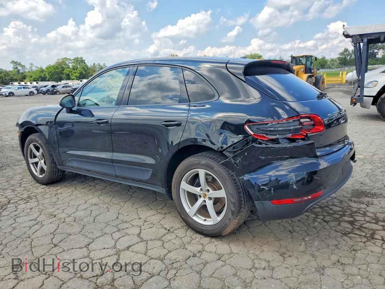 2018 PORSCHE MACAN - VIN: WP1AA2A51JLB24476 - Photo 2