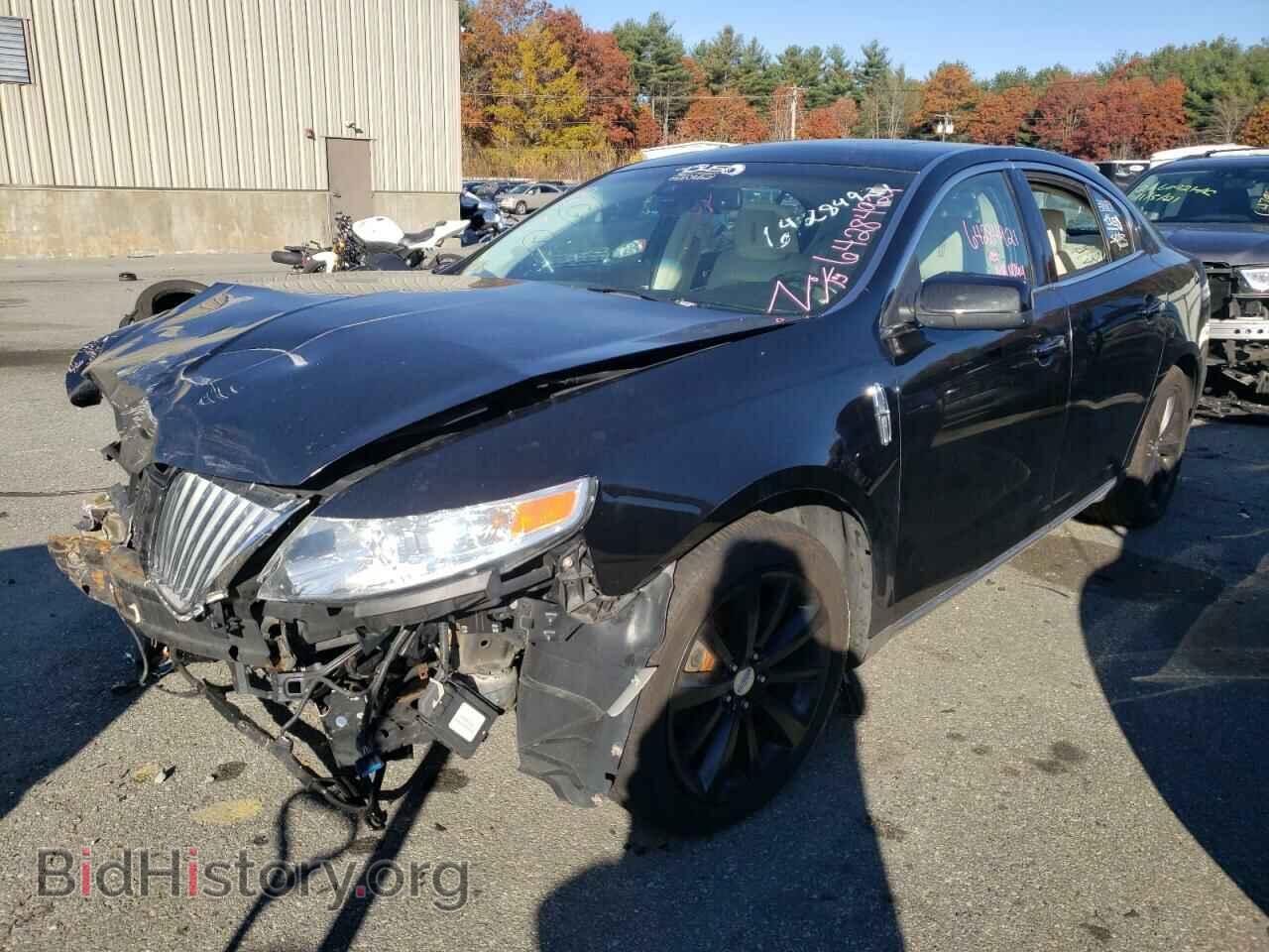 2011 LINCOLN MKS - VIN: 1LNHL9ER3BG605111 - Фото 2
