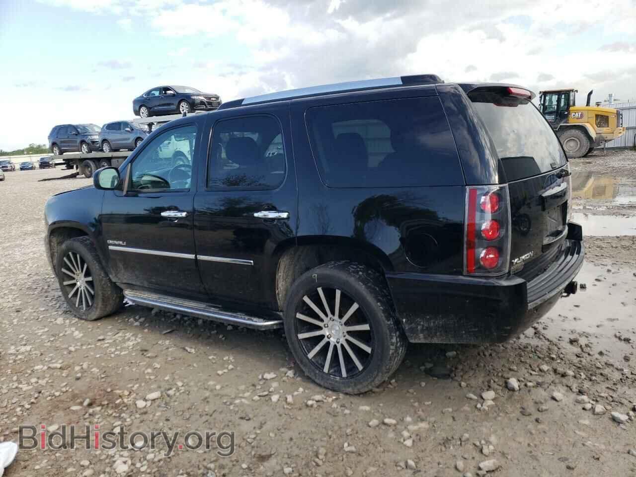2013 GMC YUKON - VIN: 1GKS2EEF7DR211814 - Фото 2