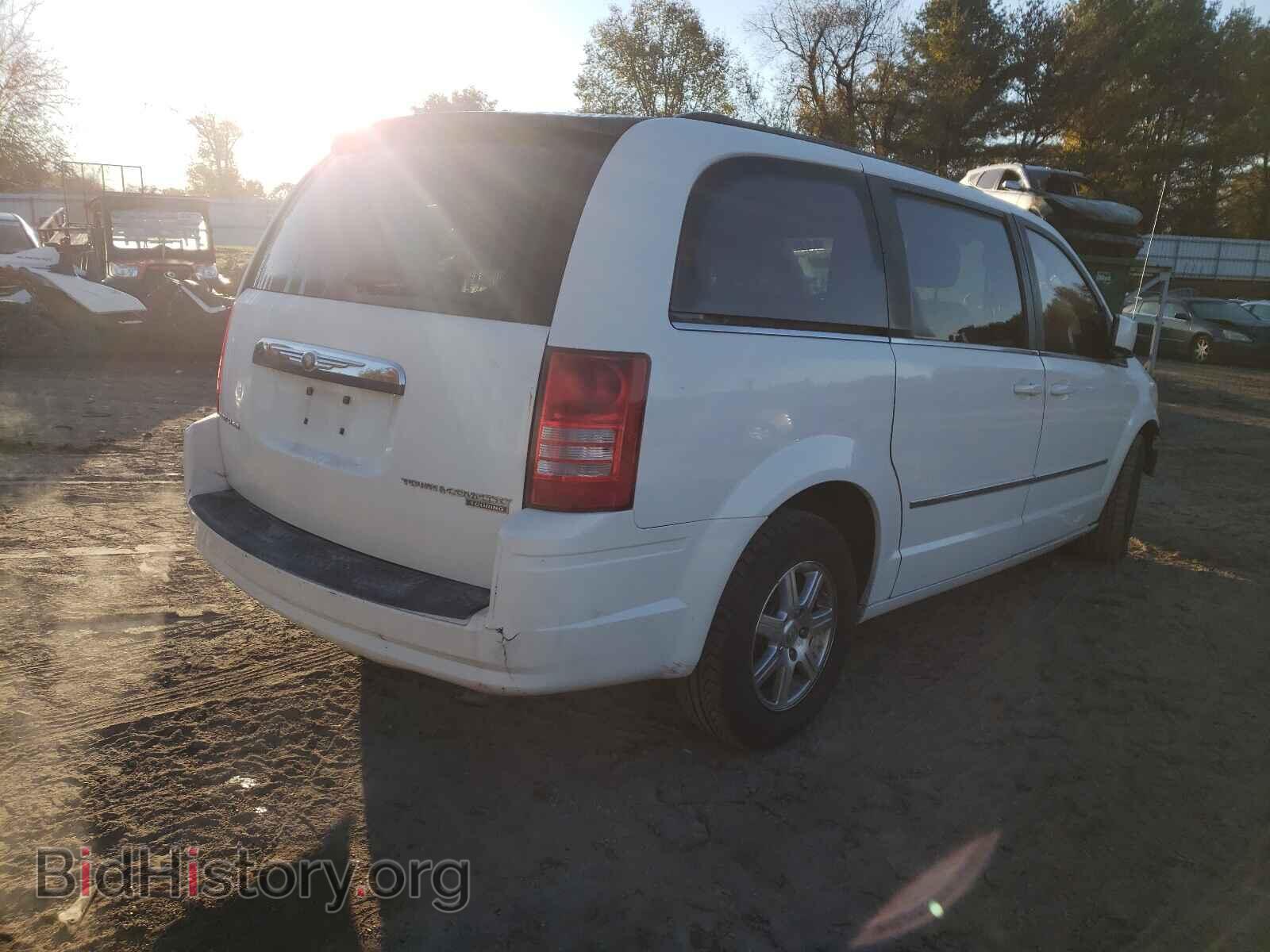 2010 CHRYSLER MINIVAN - VIN: 2A4RR5D18AR337529 - Photo 4
