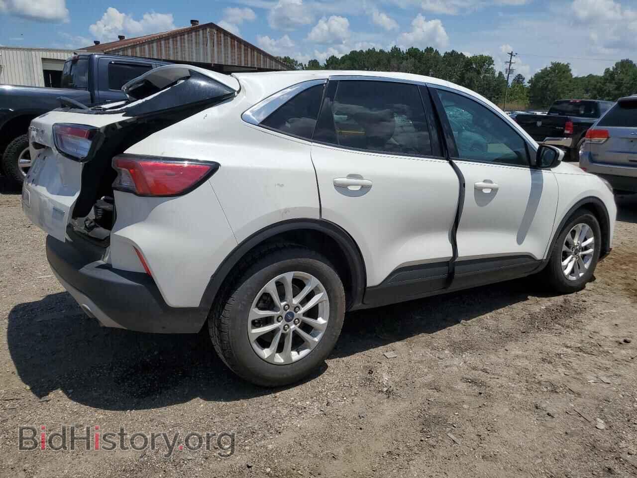 2020 FORD ESCAPE - VIN: 1FMCU0G66LUA68517 - Фото 3