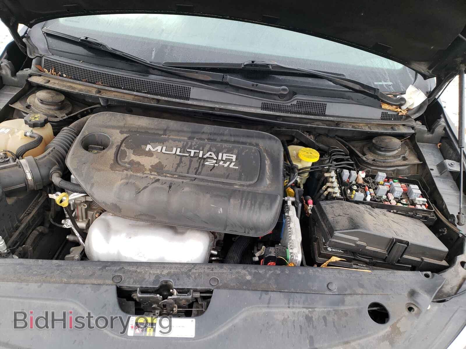 2016 CHRYSLER 200 - VIN: 1C3CCCAB5GN167042 - Фото 7
