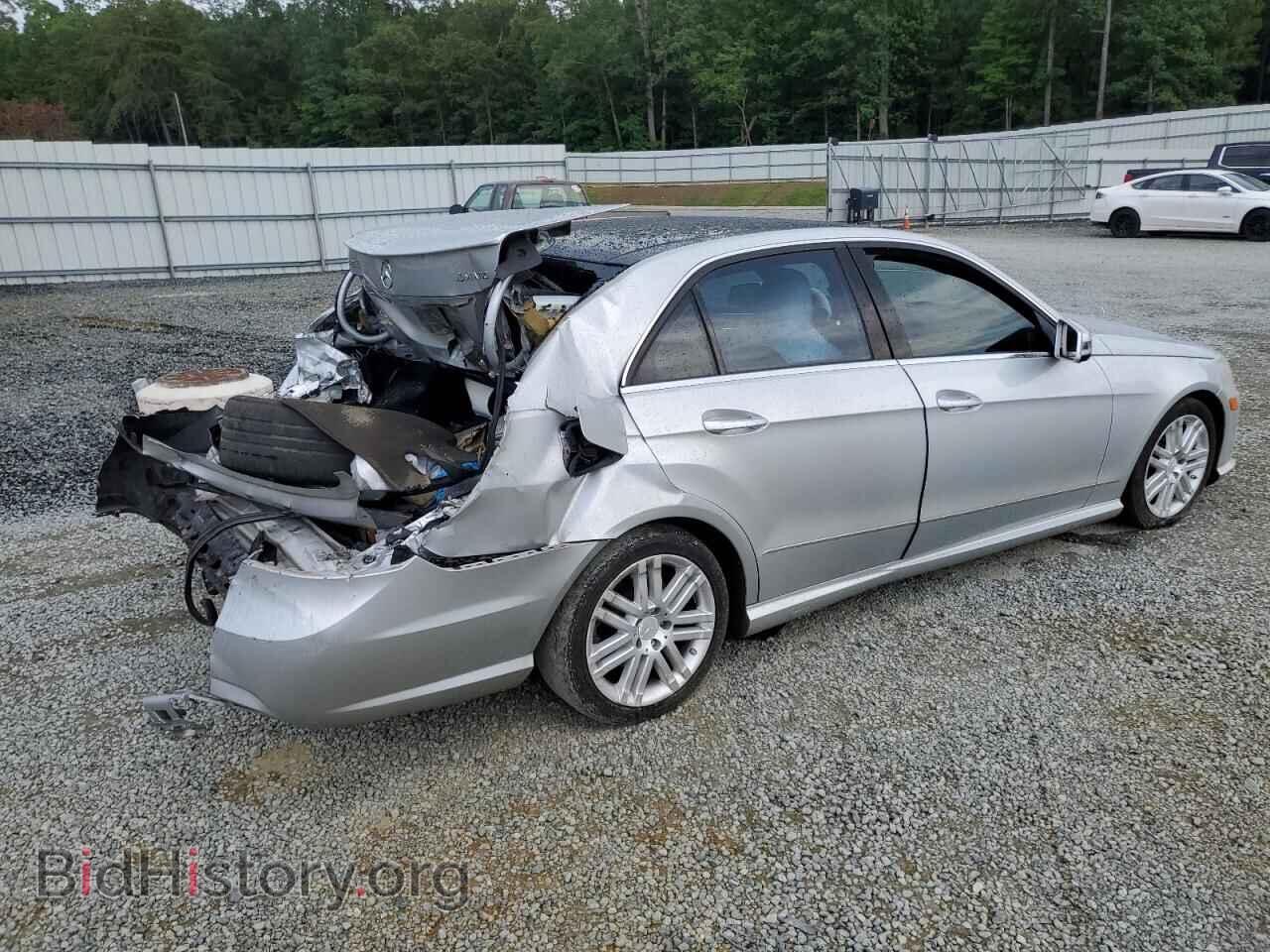 2011 MERCEDES-BENZ E-CLASS - VIN: WDDHF8HB3BA499997 - Фото 3