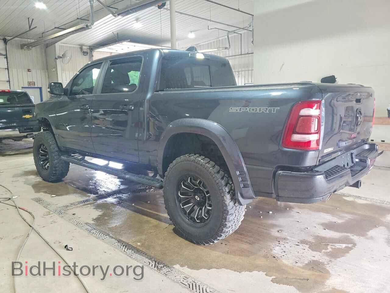 2021 RAM 1500 - VIN: 1C6SRFFT2MN728907 - Фото 2