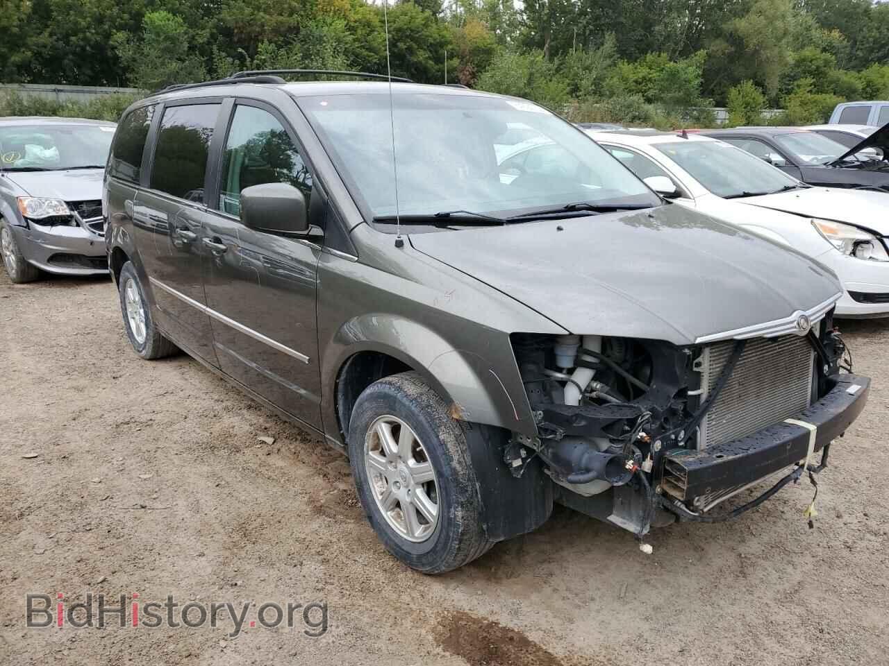 2010 CHRYSLER MINIVAN - VIN: 2A4RR8D14AR430971 - Photo 4