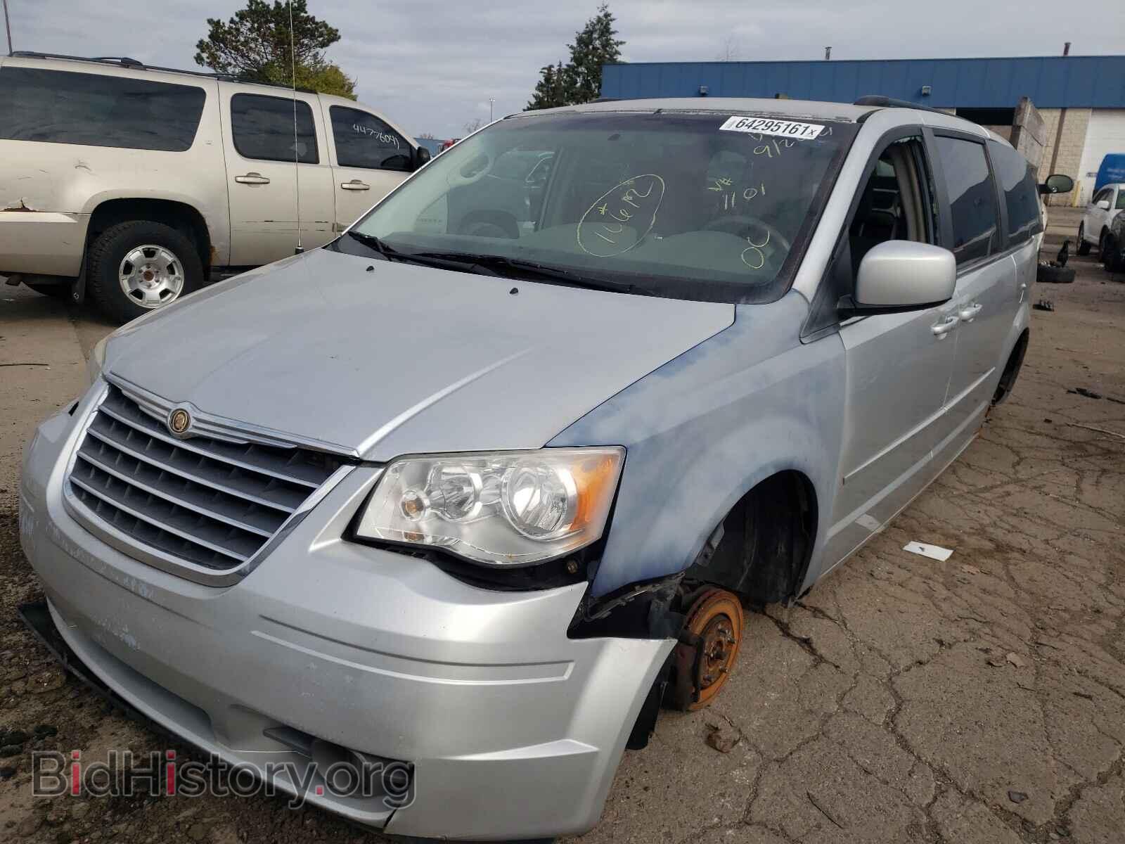 2008 CHRYSLER MINIVAN - VIN: 2A8HR54P38R611101 - Фото 2